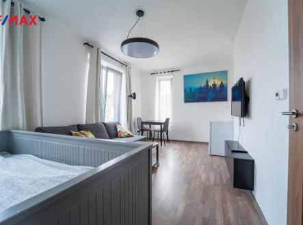 Pronájem bytu, 1+kk, 30 m²