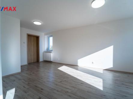 Pronájem bytu, 2+kk, 45 m²