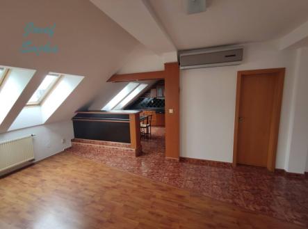 Prodej bytu, 3+kk, 107 m²