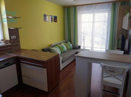 Pronájem bytu, 2+kk, 47 m²
