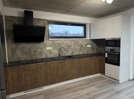 Pronájem domu/vily, 95 m²