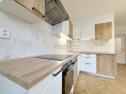 Pronájem bytu, 2+kk, 55 m²