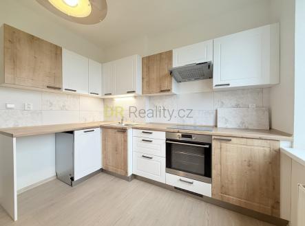 Pronájem bytu, 2+kk, 37 m²