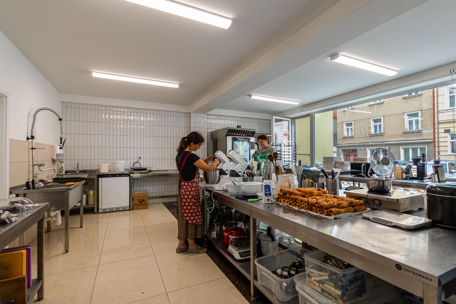 Prodej obchodního prostoru v Rezidenci u Vinohradu, 123m²