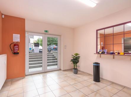 Prodej obchodní prostor