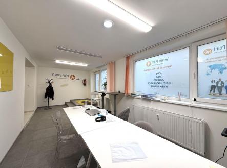 Pronájem kanceláře, 56 m²