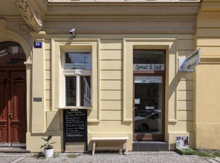 Pronájem obchodní prostor