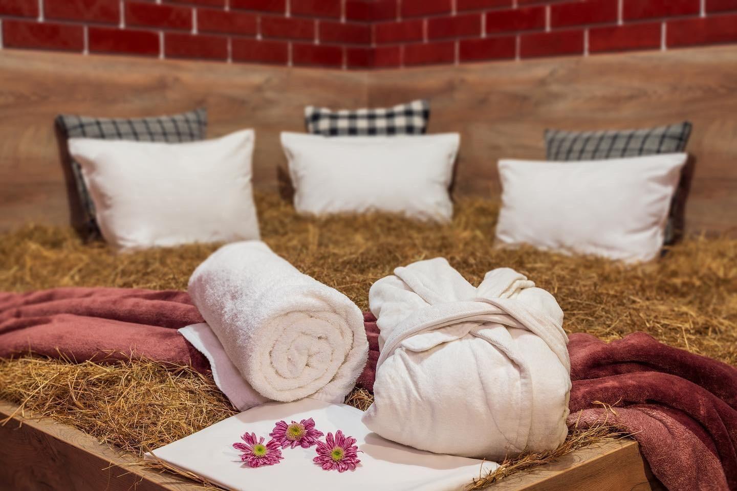 Plně vybavený komerční prostor typu SPA - 333 m², Praha 5 - Smíchov, Zborovská 19