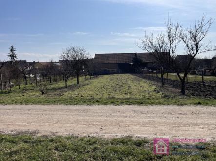 Prodej pozemku pro komerční výstavbu, 1 162 m²