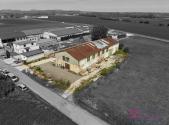 Prodej komerčního objektu, sklad, 600 m²