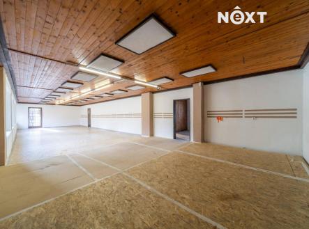 Prodej komerčního objektu, obchodní centrum, 818 m²