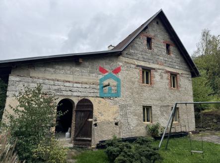 Prodej - dům/vila, 280 m²