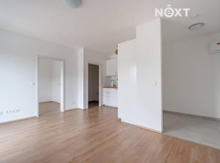 Pronájem bytu, 2+kk, 38 m²