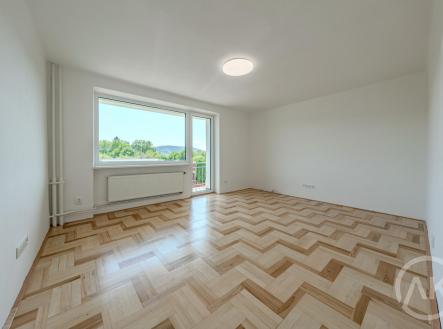 Pronájem bytu, 3+1, 82 m²