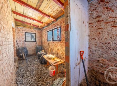 Prodej pozemku pro bydlení, 2 293 m²