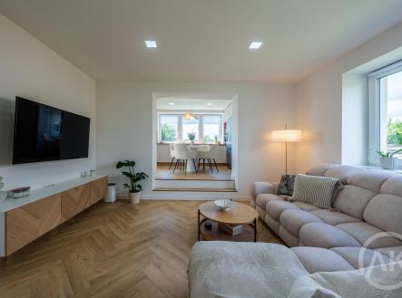 Pronájem bytu, 3+kk, 100 m²