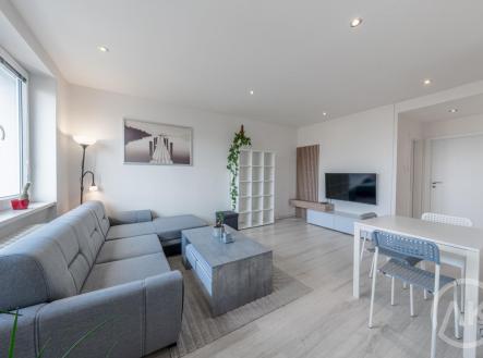 Pronájem bytu, 2+1, 53 m²