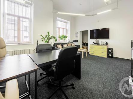 Pronájem kanceláře, 34 m²