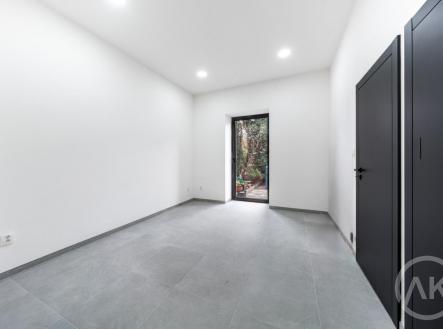 Pronájem obchodní prostor, 38,6 m²