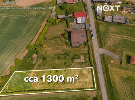 Prodej pozemku pro bydlení, 1 300 m²