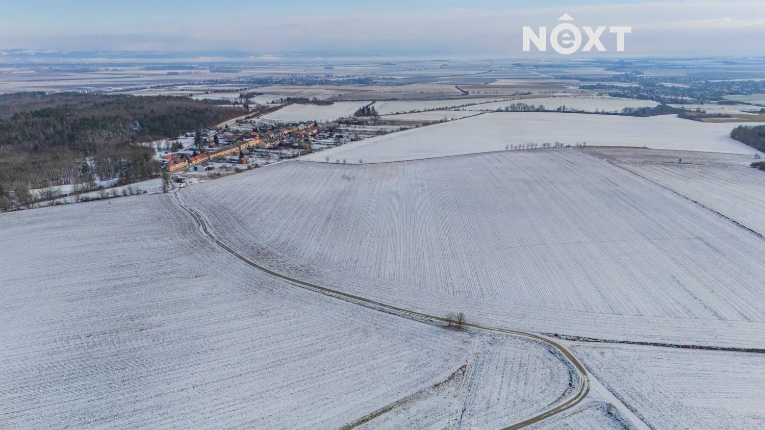 Prodej pozemek Pole, 1925㎡