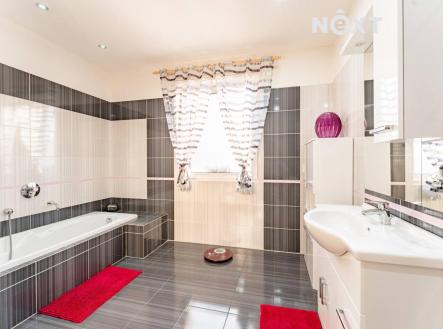 Prodej domu/vily, 179 m²