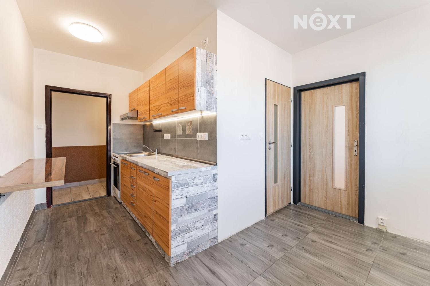 Pronájem byt 3+1, 74㎡