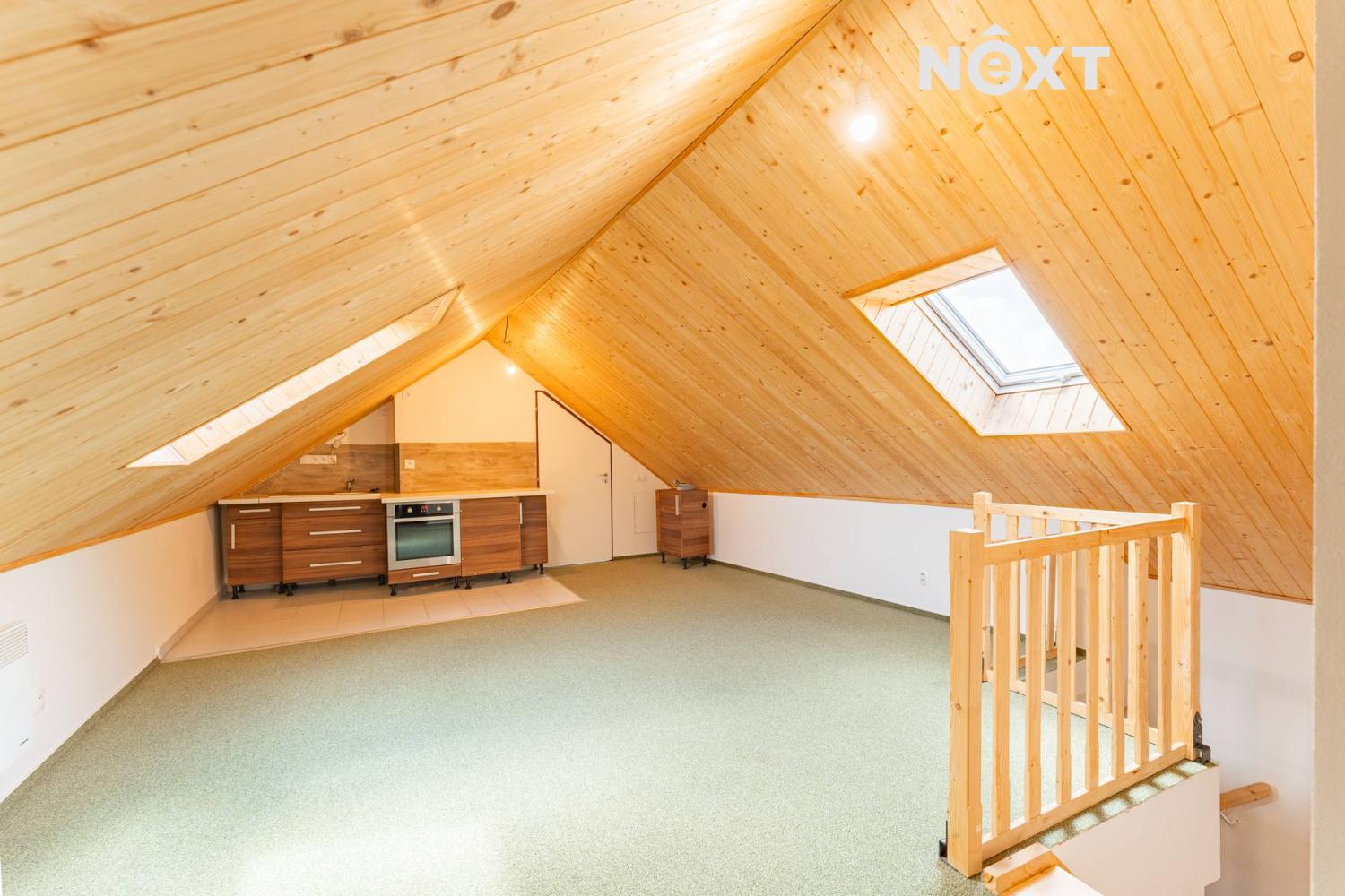 Pronájem byt 2+kk, 74㎡