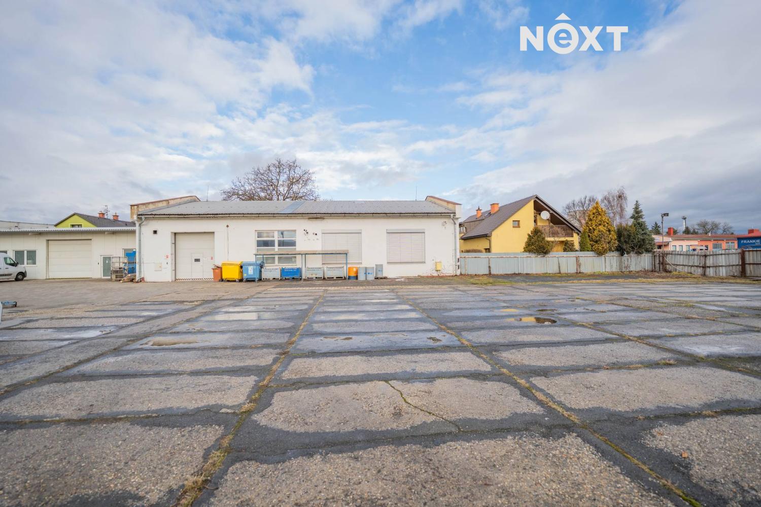 Pronájem komerční Výroba, 563㎡