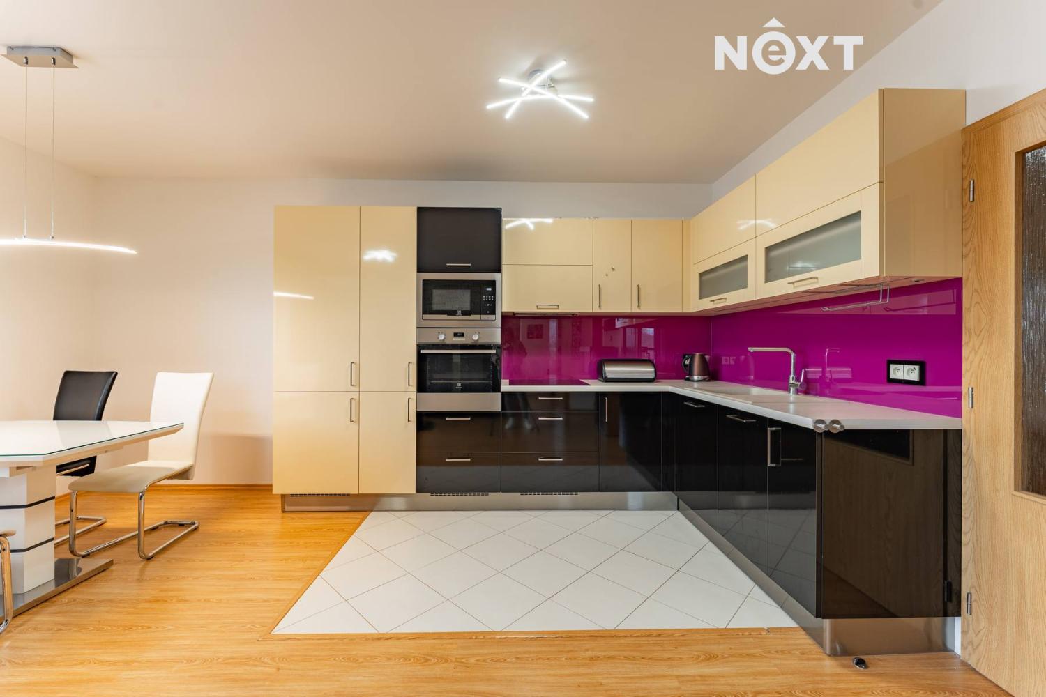 Pronájem byt 3+kk, 65㎡