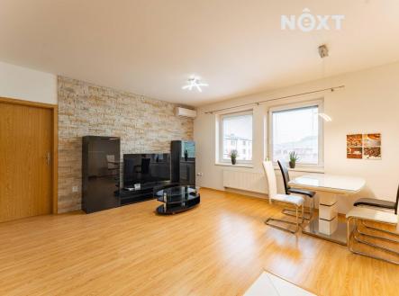 Pronájem bytu, 3+kk, 65 m²