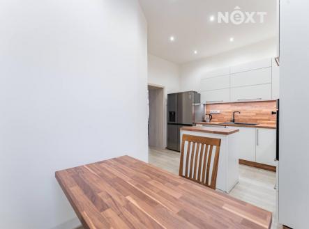 Pronájem bytu, 4+1, 109 m²