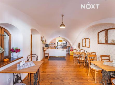 Pronájem komerčního objektu, jiný, 200 m²