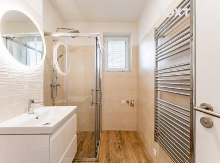 Pronájem bytu, 1+kk, 30 m²