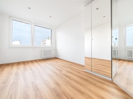 Pronájem bytu, 3+kk, 82 m²