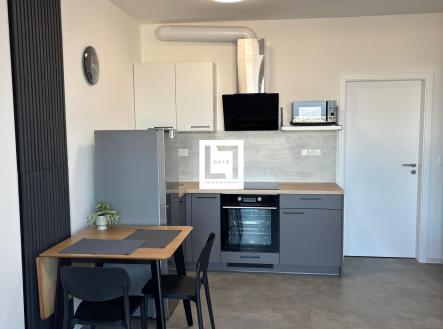 Pronájem bytu, 1+kk, 31 m²