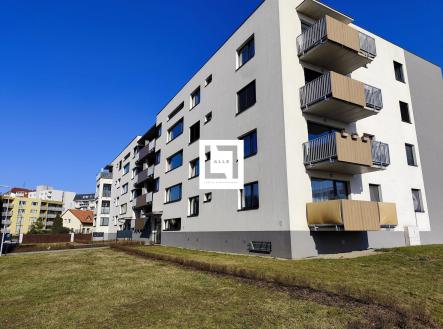 Pronájem bytu, 3+kk, 73 m²