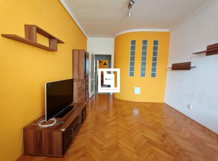 Pronájem bytu, 2+1, 57 m²
