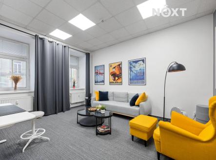 Pronájem kanceláře, 100 m²