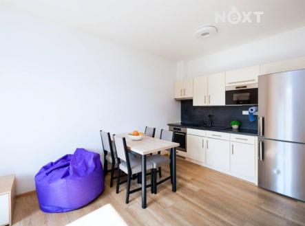 Pronájem bytu, 3+kk, 70 m²