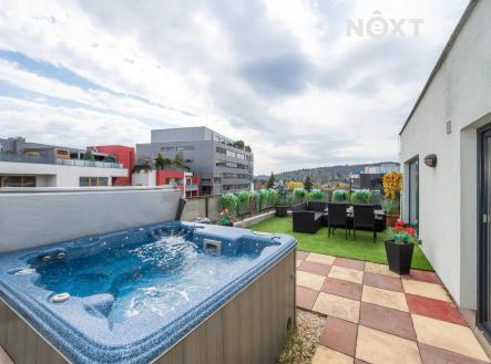 Pronájem bytu, 3+kk, 136 m²