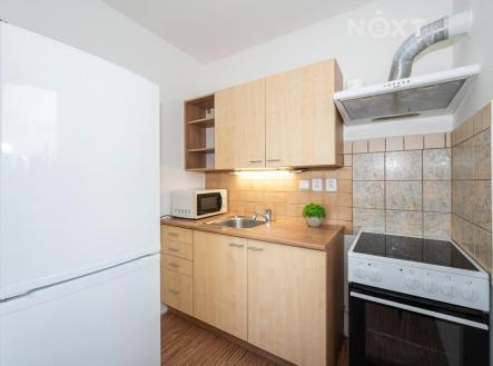 Pronájem bytu, 1+kk, 33 m²