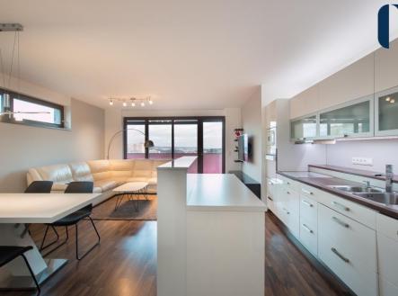 Pronájem bytu, 3+kk, 105 m²
