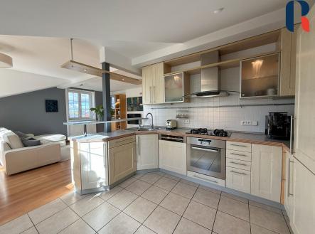 Prodej bytu, 3+kk, 89 m²