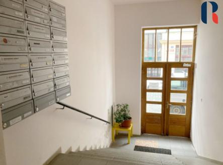 Pronájem bytu, 1+kk, 55 m²