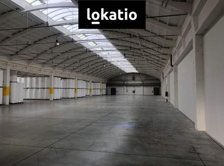 Pronájem komerčního objektu, sklad, 2 200 m²