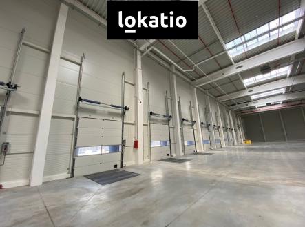 Pronájem komerčního objektu, sklad, 2 900 m²
