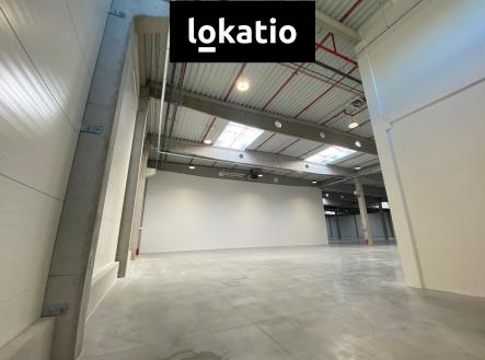 Pronájem - komerční objekt, sklad, 686 m²