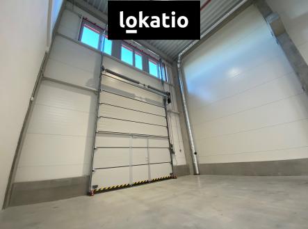 Pronájem komerčního objektu, sklad, 686 m²