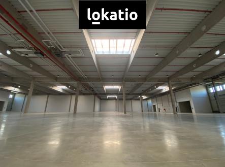 Pronájem - komerční objekt, výroba, 1 800 m²